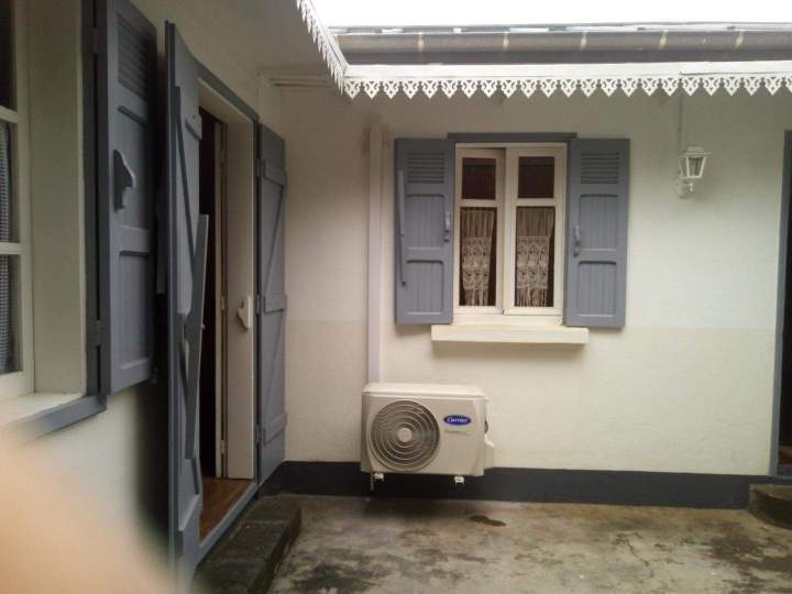 Pose climatiseur professionnel La Réunion