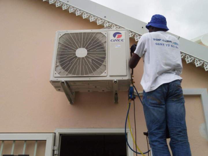 Installation clim maison La Réunion